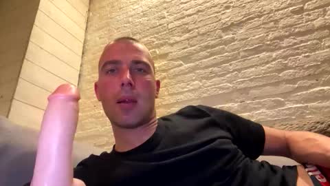 rotteei1 online show from 10-19-25, 09:26