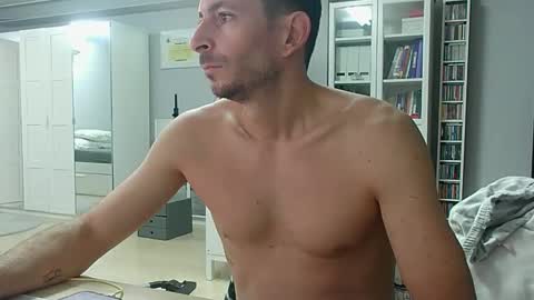 roubarixx online show from 10-13-25, 07:19