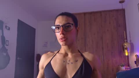Snapshot of rouse_leon chatting on 06-06-26, 06:12 Rouse leon online show from 06-06-26, 06:12