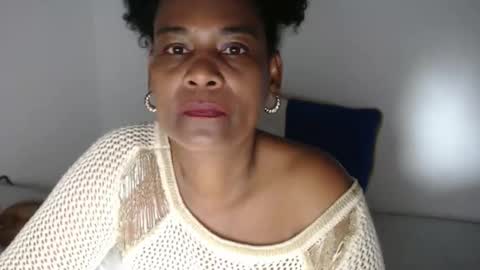 luxa online show from 12-04-25, 12:14