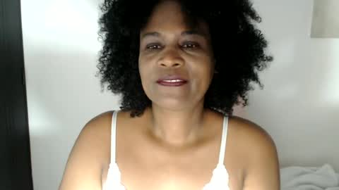 luxa online show from 06-22-26, 07:38