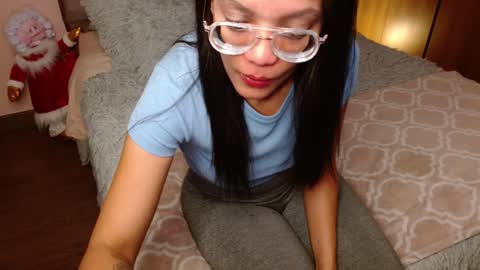 Snapshot of rouss_henao chatting on 01-04-25, 05:27 Rouss marie henao online show from 01-04-25, 05:27