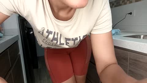 Snapshot of rouss_henao chatting on 03-04-25, 12:50 Rouss marie henao online show from 03-04-25, 12:50