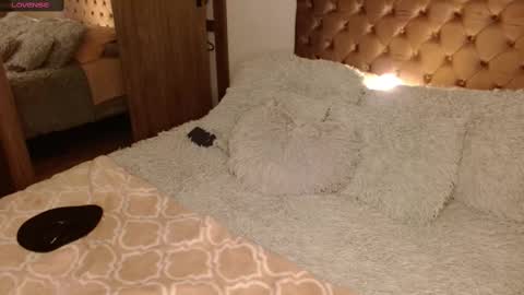 Snapshot of rouss_henao chatting on 03-05-25, 03:18 Rouss marie henao online show from 03-05-25, 03:18