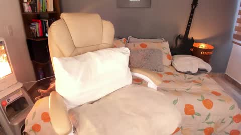 Snapshot of rouss_henao chatting on 09-19-25, 12:17 Rouss marie henao online show from 09-19-25, 12:17