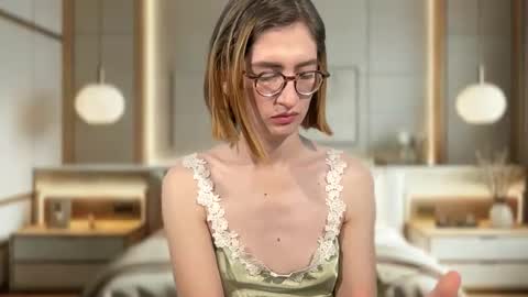 Snapshot of rousse507437 chatting on 12-14-25, 01:55 rousse507437 online show from 12-14-25, 01:55