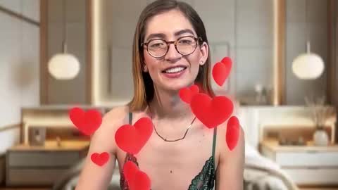 Snapshot of rousse507437 chatting on 01-06-26, 12:14 rousse507437 online show from 01-06-26, 12:14