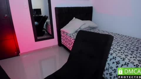    online show from 04-15-26, 03:52