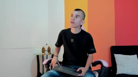Rowan online show from 04-20-26, 06:31