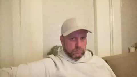 rowannp1 online show from 04-03-26, 08:51