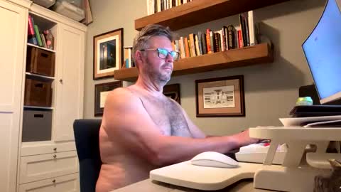 rowdypete787 online show from 11-03-25, 02:57