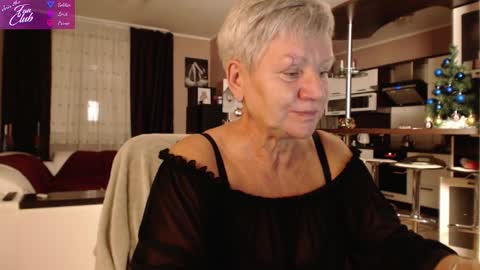 Roxana online show from 12-19-24, 03:08