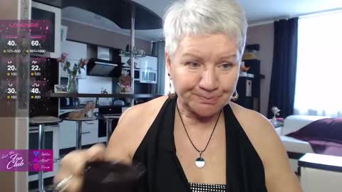 Roxana online show from 11-22-25, 09:52