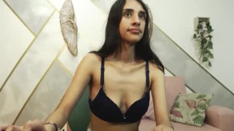   online show from 10-11-25, 07:45