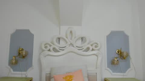 roxana_scott1 online show from 10-03-25, 04:20