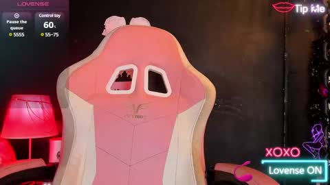 Roxane  online show from 03-06-25, 10:09