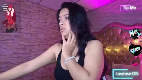 Snapshot of roxanne_han chatting on 09-22-25, 11:34 roxanne_han online show from 09-22-25, 11:34
