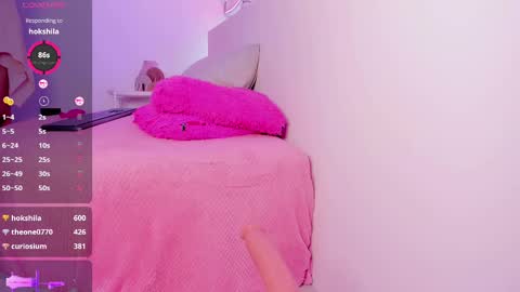 Snapshot of roxannegomez_ chatting on 03-05-25, 04:24 Roxanne Gomez online show from 03-05-25, 04:24