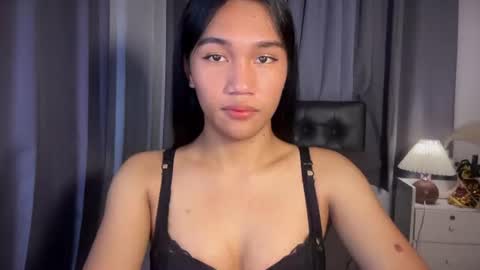roxiethogersen online show from 07-20-26, 08:39