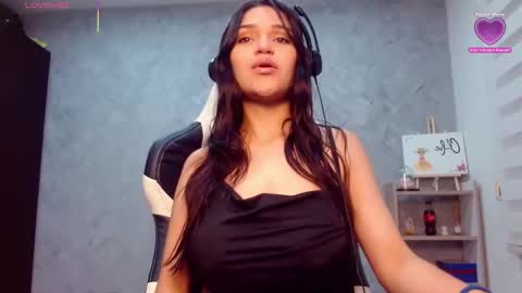 roxxi_2110 online show from 12-03-25, 02:08