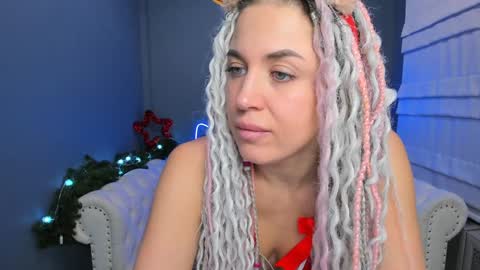 Roxy online show from 12-26-24, 01:18