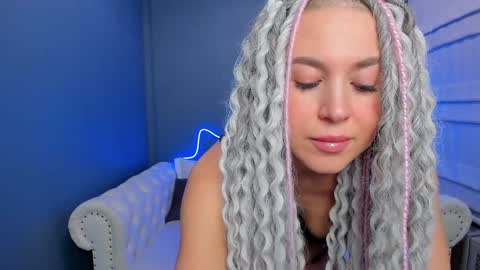 Roxy online show from 01-28-25, 01:18