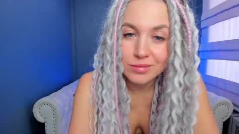 Roxy online show from 01-28-25, 07:32