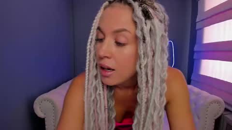 Roxy online show from 03-07-25, 06:02