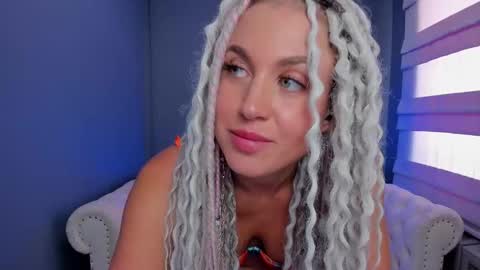 Roxy online show from 03-10-25, 07:21