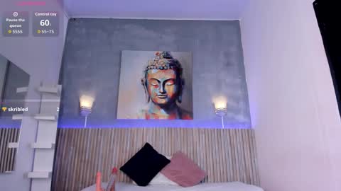 Snapshot of roxy_santos__ chatting on 10-17-25, 11:13 roxy santos online show from 10-17-25, 11:13