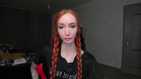 Roxy online show from 10-14-25, 04:19