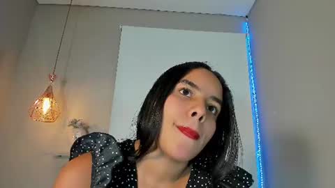 Snapshot of roxy_stone1 chatting on 06-13-26, 07:12 roxy_stone1 online show from 06-13-26, 07:12