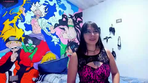 RoxyAron online show from 10-20-25, 04:35