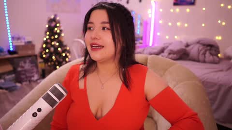 Snapshot of roxysuh chatting on 01-19-25, 05:48 roxysuh online show from 01-19-25, 05:48