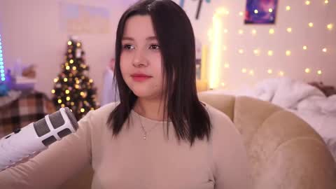 Snapshot of roxysuh chatting on 02-13-25, 08:06 roxysuh online show from 02-13-25, 08:06