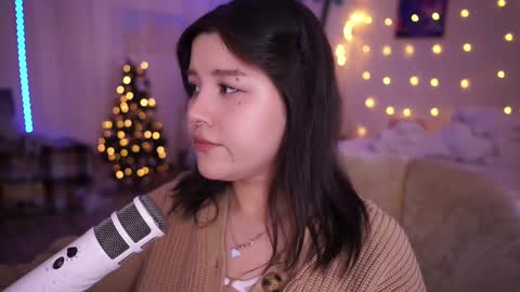 Snapshot of roxysuh chatting on 02-23-25, 08:28 roxysuh online show from 02-23-25, 08:28