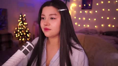 Snapshot of roxysuh chatting on 03-08-25, 07:16 roxysuh online show from 03-08-25, 07:16