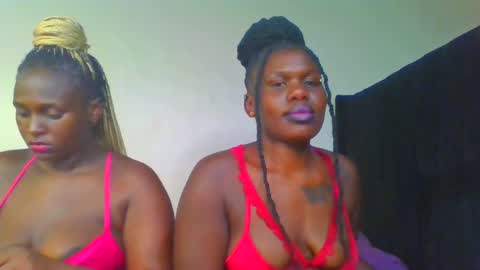 Snapshot of royal_goddes chatting on 03-03-25, 06:55 goddes online show from 03-03-25, 06:55