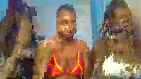 Snapshot of royal_goddes chatting on 10-09-25, 06:55 goddes online show from 10-09-25, 06:55