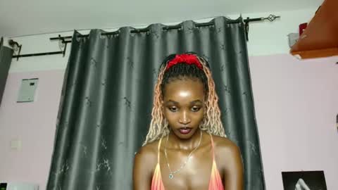 Softluxe online show from 04-15-26, 07:26