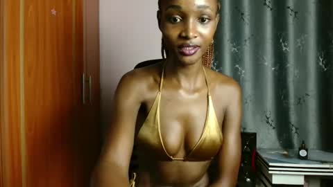 Softluxe online show from 05-05-26, 06:54