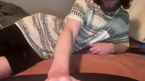 Snapshot of royalty13m chatting on 09-15-25, 06:35 Royalty13m online show from 09-15-25, 06:35