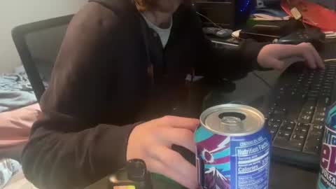 Snapshot of royalty13m chatting on 10-24-25, 03:19 Royalty13m online show from 10-24-25, 03:19