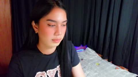 Snapshot of royaltyfvcker chatting on 05-26-26, 05:53 Prince and Princess online show from 05-26-26, 05:53