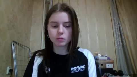 royalvelour online show from 05-30-26, 07:55