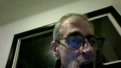 Snapshot of royboy2561 chatting on 11-08-25, 08:47 Roy Murrin online show from 11-08-25, 08:47