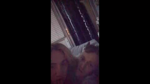 Snapshot of roywalsh539 chatting on 06-11-26, 12:32 roywalsh539 online show from 06-11-26, 12:32
