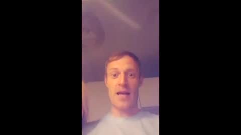Snapshot of roywalsh539 chatting on 06-11-26, 02:53 roywalsh539 online show from 06-11-26, 02:53