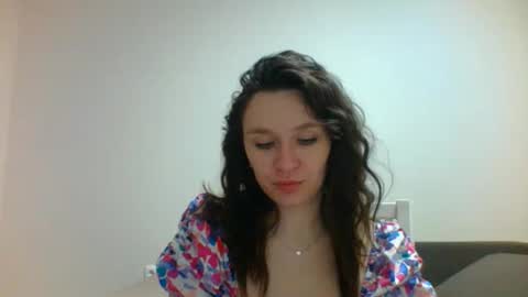 Roza05x online show from 03-16-26, 08:46