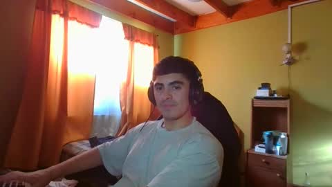 Snapshot of rpaulo25 chatting on 02-04-25, 09:52 rpaulo25 online show from 02-04-25, 09:52